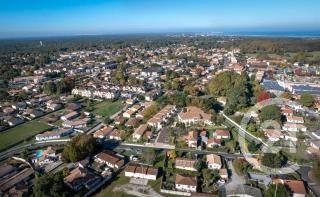 Maison à vendre  5 pièces - 100,25 m 2   LE TEICH  - 33