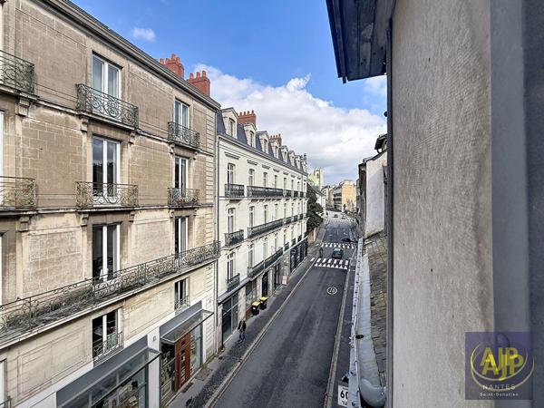 Appartement à vendre Nantes - 1 pièces, 18m² avec 1 chambre(s) à 69 900€ - AJP Immobilier Nantes Saint-Donatien