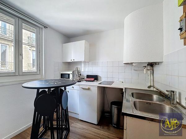 Appartement à vendre Nantes - 1 pièces, 18m² avec 1 chambre(s) à 69 900€ - AJP Immobilier Nantes Saint-Donatien
