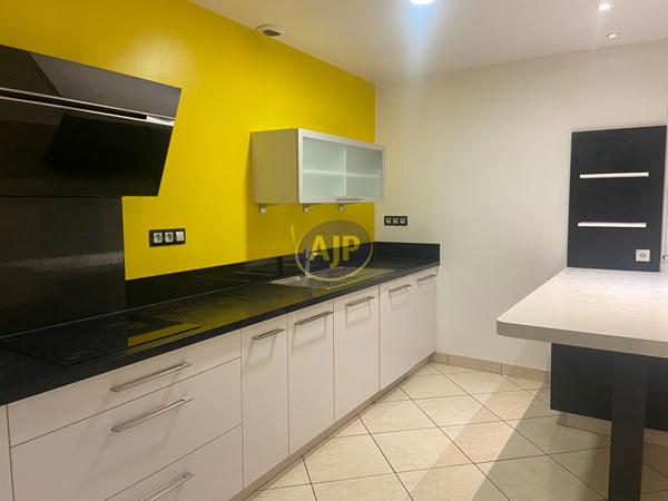 Location maison Pontivy : 1 150 € - AJP Immobilier Pontivy