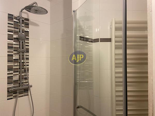 Location maison Pontivy : 1 150 € - AJP Immobilier Pontivy