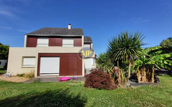 Location maison Pontivy : 1 150 € - AJP Immobilier Pontivy