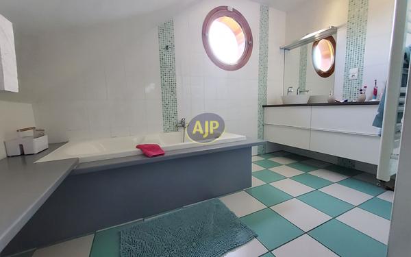 Location maison Pontivy : 1 150 € - AJP Immobilier Pontivy