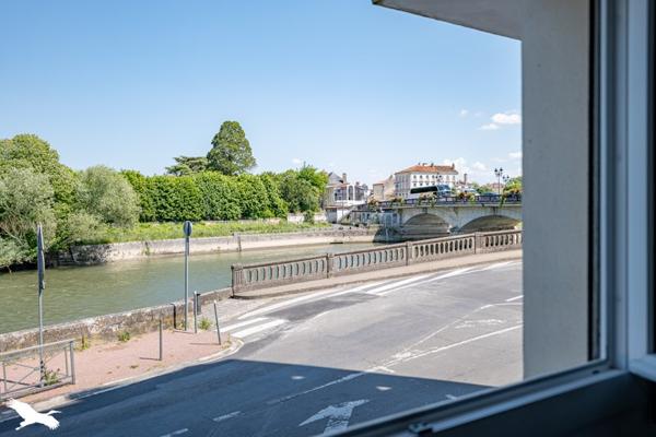 Appartement à vendre |  Saintes |  3 pièces | 75 m²