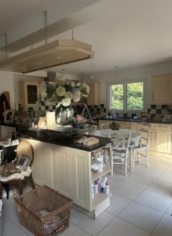 Saint Gatien des bois proche centre sans nuissances