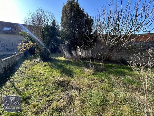 Maison à vendre 3 pièces 58.29m² Mehun-sur-Yèvre (18500)
