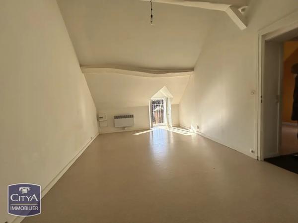 Maison à vendre 3 pièces 58.29m² Mehun-sur-Yèvre (18500)