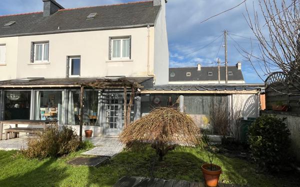 Maison à vendre    5 pièces • 134,86 m2 Carhaix-Plouguer