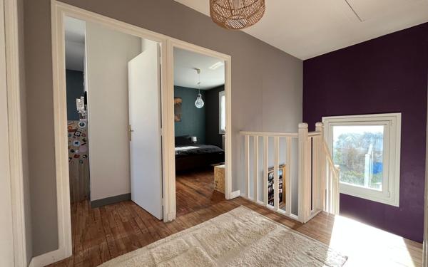 Maison à vendre    5 pièces • 134,86 m2 Carhaix-Plouguer