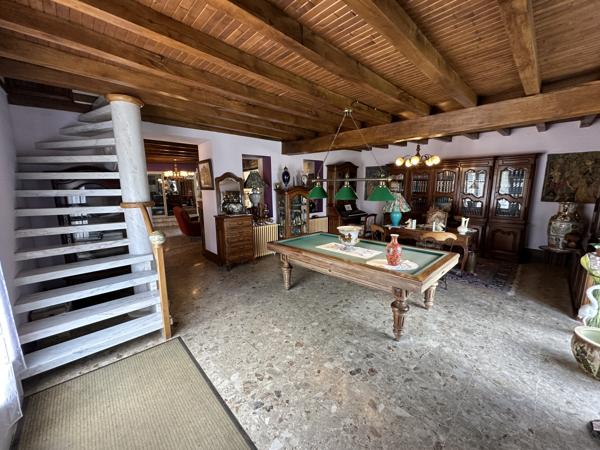 Commerce à vendre à Coteaux-du-Blanzacais (16250) - Charente