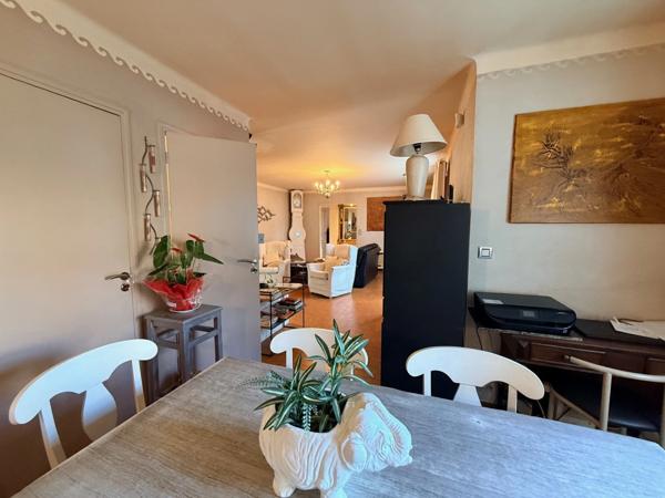 Maison à vendre 3 pièces LE LUC (83)