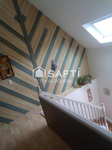 Maison de ville au calme