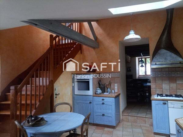 Maison de ville au calme