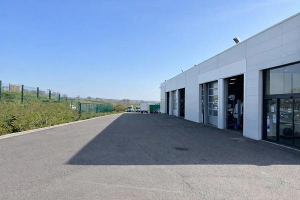 Local/bureau à vendre SAINT GERMAIN LAVAL (42)