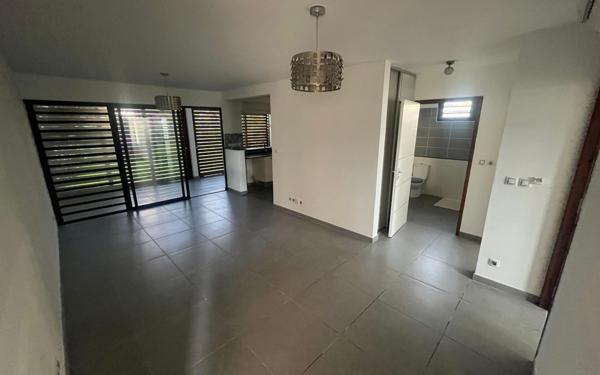 Appartement à vendre    3 pièces •  Cayenne