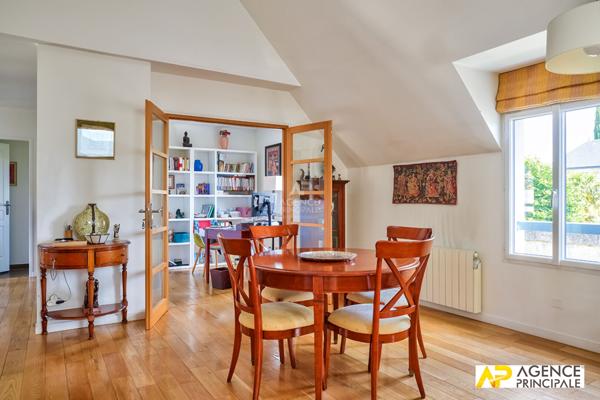 Appartement Hyper-centre 8 pièce(s) 186 m2 €1 300 000 ** - Référence 13133