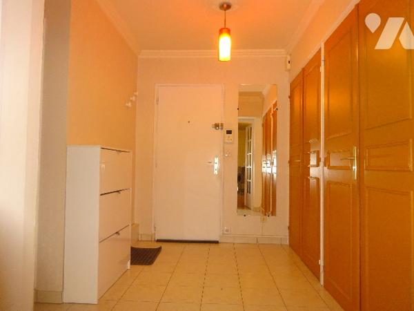 APPARTEMENT F3 A VENDRE AU CENTRE DE NOGENT LE ROTROU