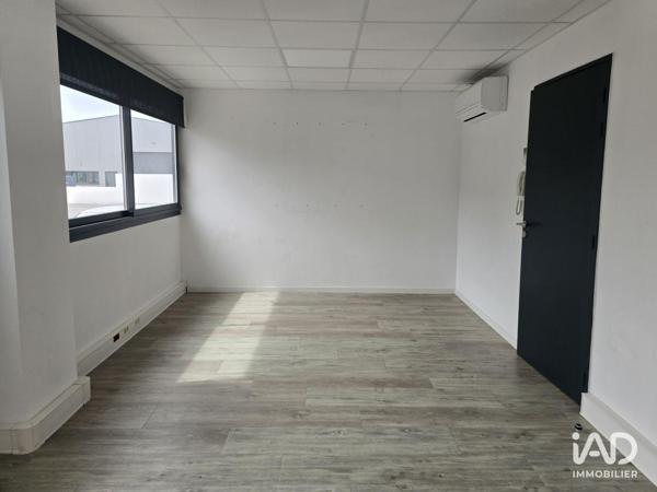 Location bureaux 19 m² Buros