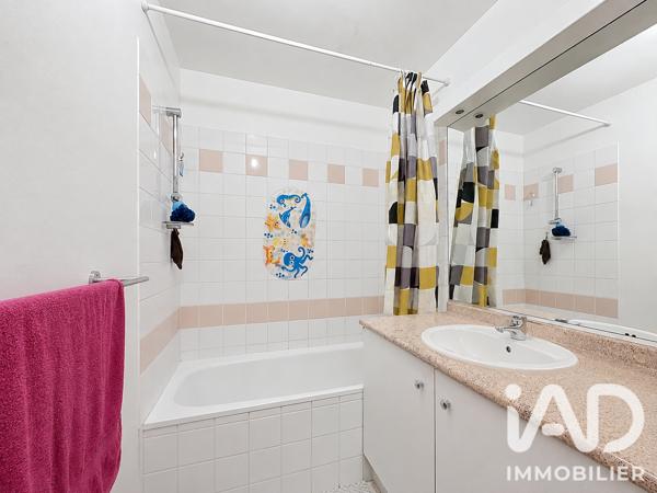 Appartement à vendre 3 pièces 60 m² Villeneuve-lès-Avignon
