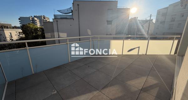 Location Appartement 3 pièces 85 m² - Besançon 25000