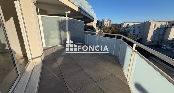 Location Appartement 3 pièces 85 m² - Besançon 25000