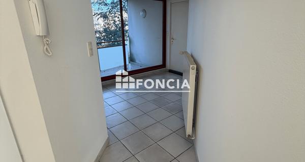 Location Appartement 3 pièces 85 m² - Besançon 25000