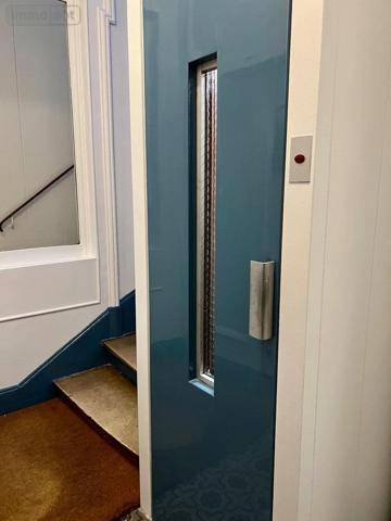 Appartement à louer à Paris 18e arrondissement à Paris (75018), ref : 76065-L364