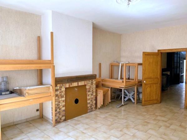 Immeuble à vendre Proche de SENS (89)