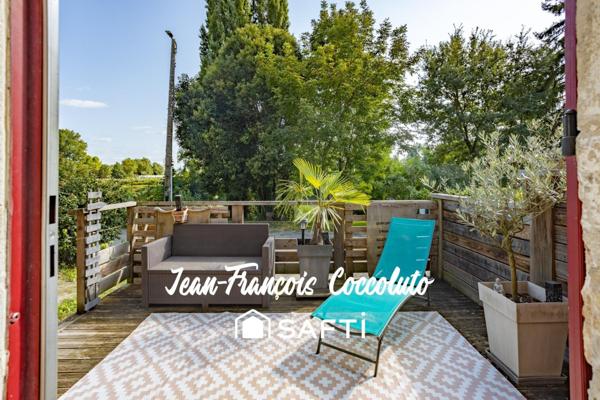 Maison de caractère avec terrasse et accès Garonne