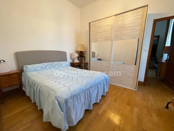 Appartement à vendre 5 pièces SAINT YRIEIX LA PERCHE (87)