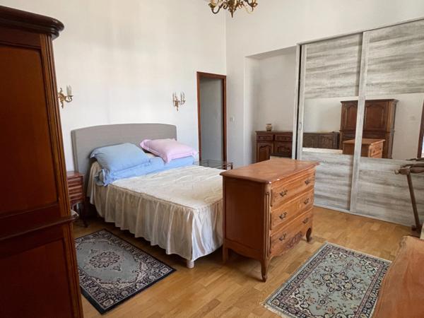Appartement à vendre 5 pièces SAINT YRIEIX LA PERCHE (87)