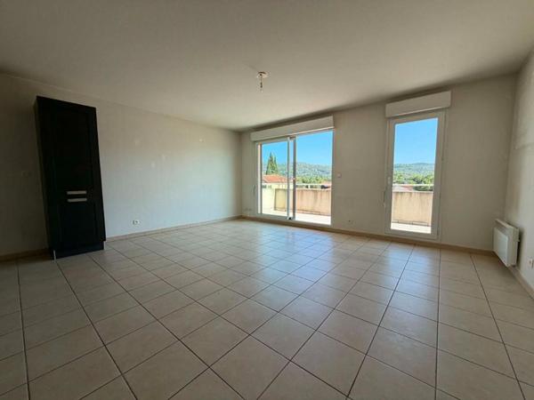 Appartement Brignoles 3 pièce(s) 64m2