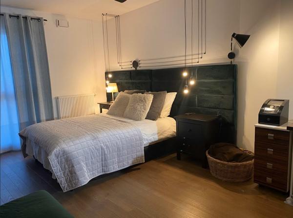 Appartement 5 pièce(s) 3 chambre(s) 125 m²