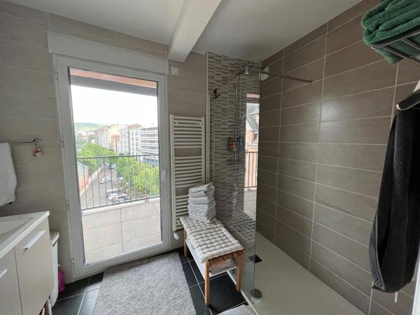 Appartement 5 pièce(s) 3 chambre(s) 125 m²