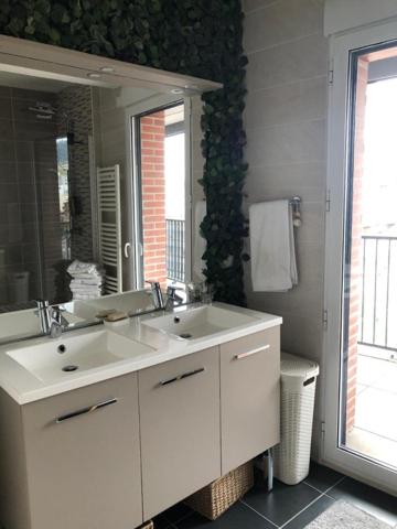 Appartement 5 pièce(s) 3 chambre(s) 125 m²
