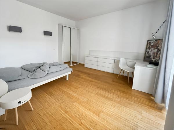 AJACCIO (20), centre ville à proximité immédiate du cours Napoléon, bel appartement T5 de 155m2 avec balcons
