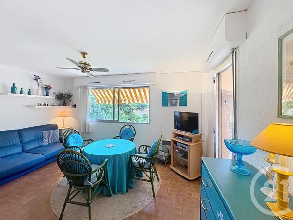 Appartement T2 à vendre  2 pièces - 45,40 m 2   COGOLIN  - 83