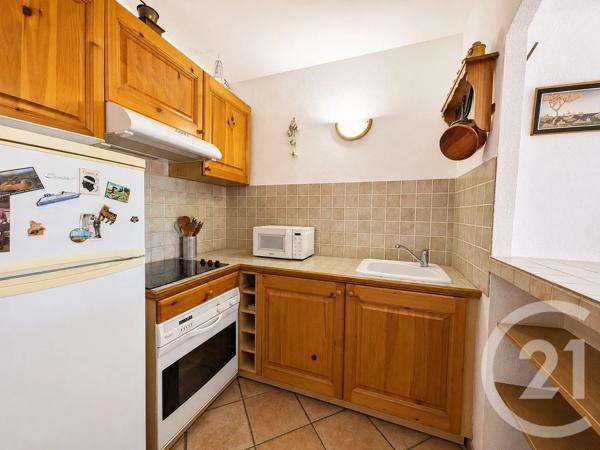 Appartement T2 à vendre  2 pièces - 45,40 m 2   COGOLIN  - 83