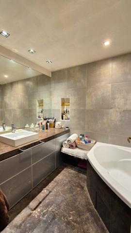 Grimaud (83310) Bel appartement T3 avec garage