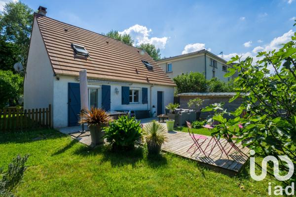 House for sale 4 rooms 79 m² Dammartin-en-Goële