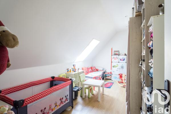 House for sale 4 rooms 79 m² Dammartin-en-Goële