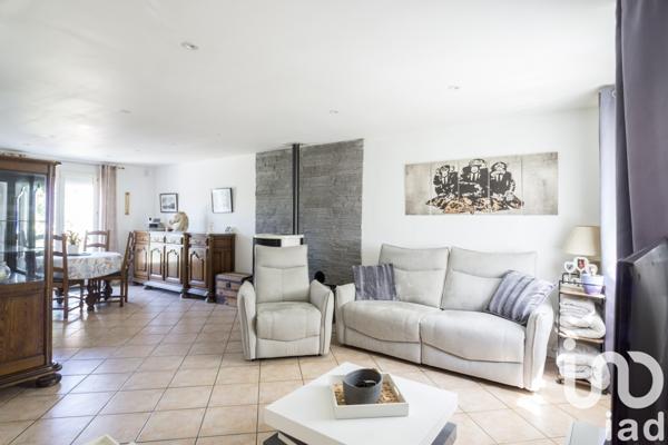 House for sale 4 rooms 79 m² Dammartin-en-Goële