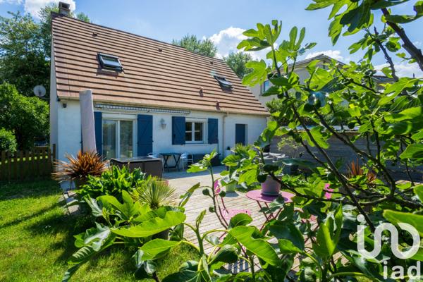 House for sale 4 rooms 79 m² Dammartin-en-Goële