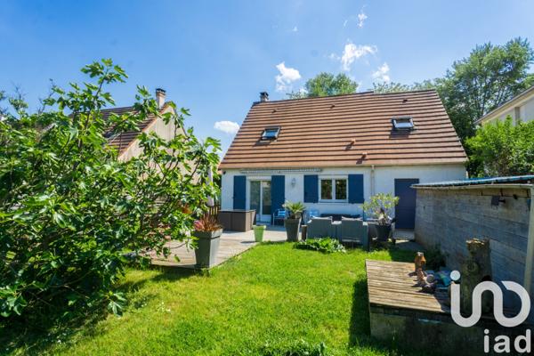 House for sale 4 rooms 79 m² Dammartin-en-Goële