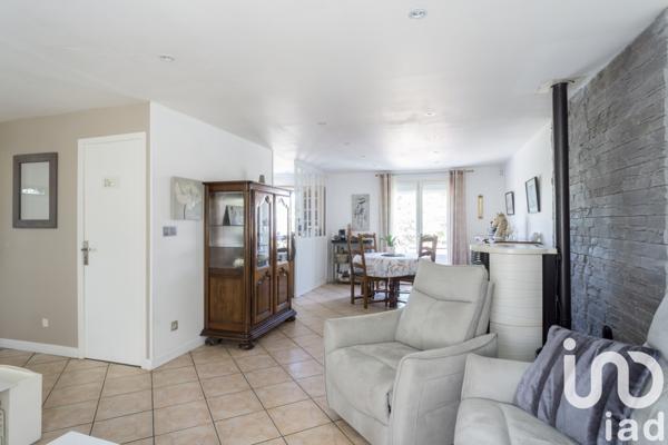 House for sale 4 rooms 79 m² Dammartin-en-Goële