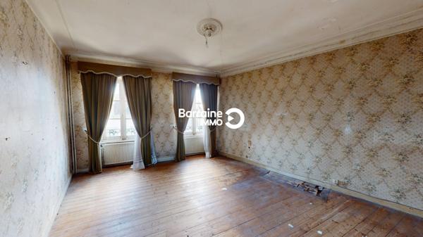 Vente maison à Landerneau, 13 pièces 208m²