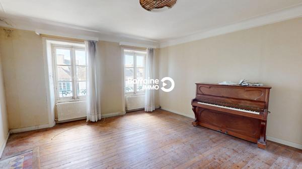 Vente maison à Landerneau, 13 pièces 208m²