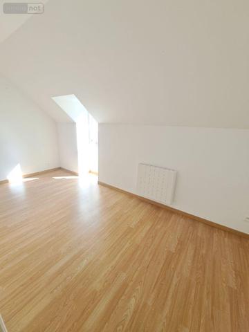 Immeuble de rapport à vendre à Beaumont-sur-Sarthe dans la Sarthe (72170), ref : 001/1644