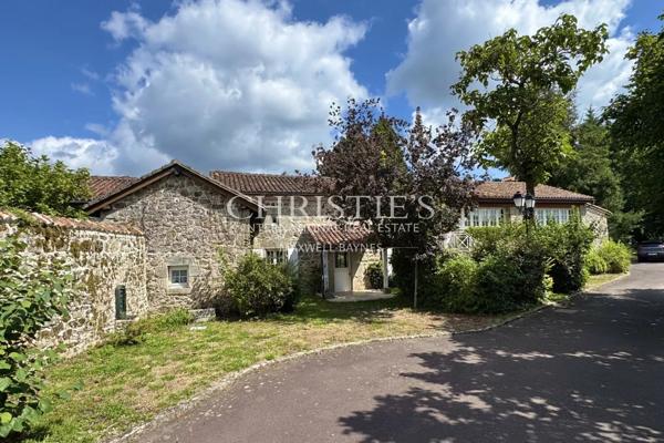 Domaine d’exception de 144 ha au cœur du Périgord Vert