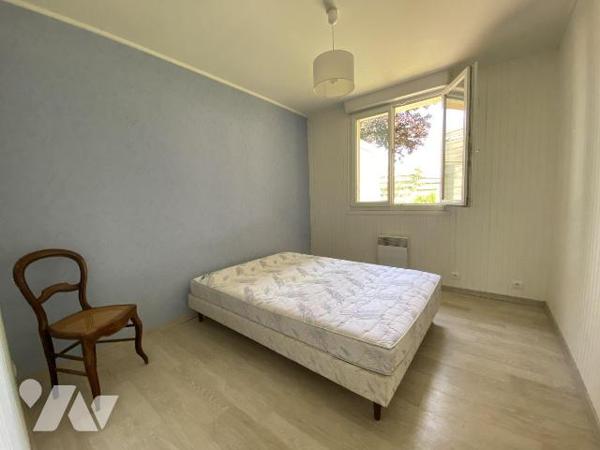 Idéalement située à deux pas du centre-bourg du Relecq-Kerhuon, cette maison de plain-pied vous...